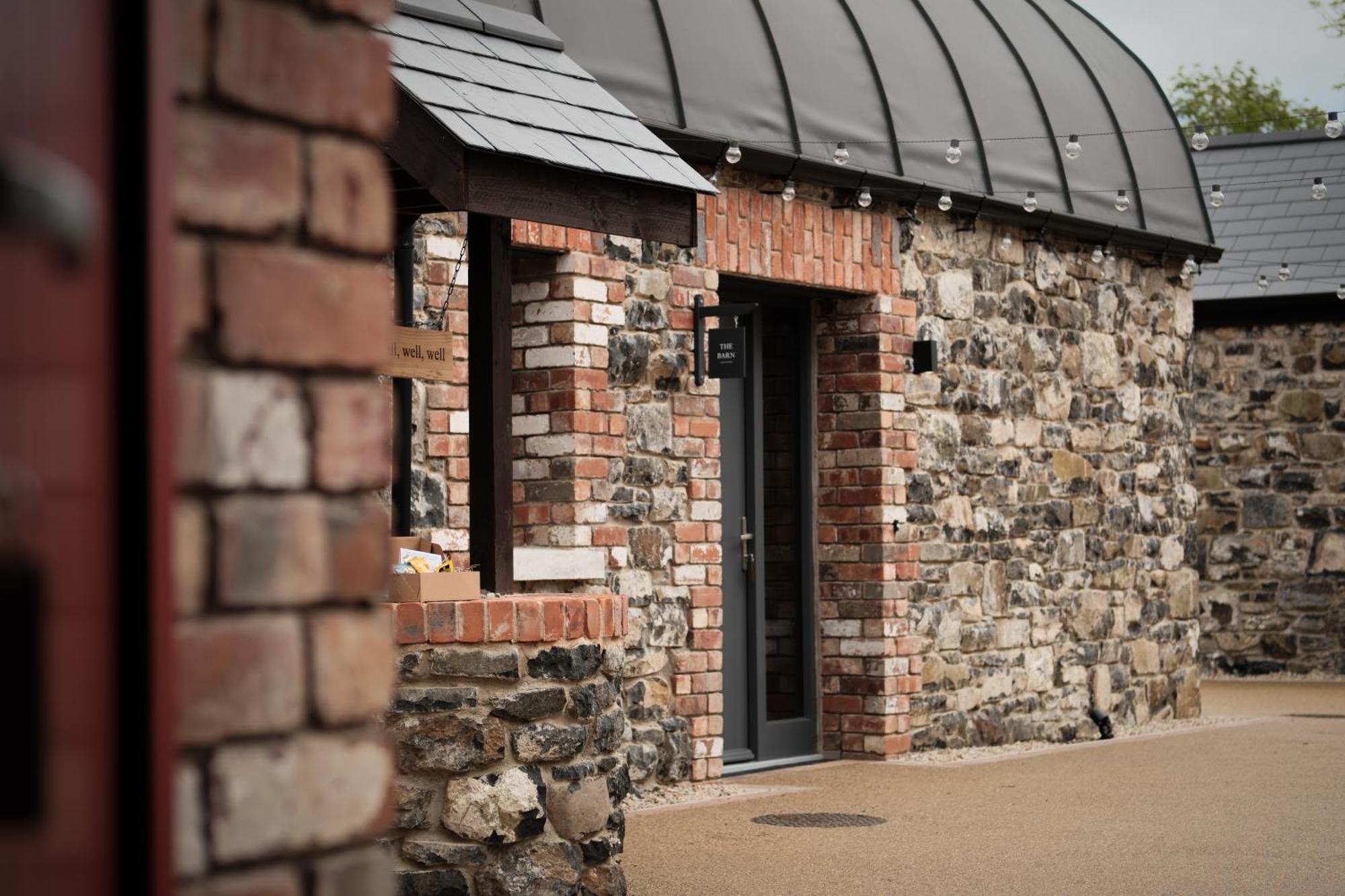 The Barn At Corrstown Village Portrush Exteriör bild